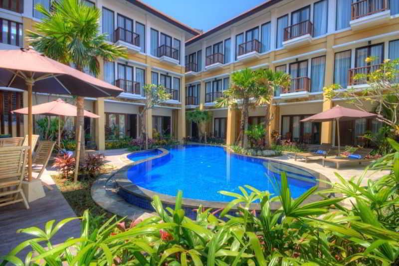 Celyn City Hotel Kota Kinabalu Exterior foto